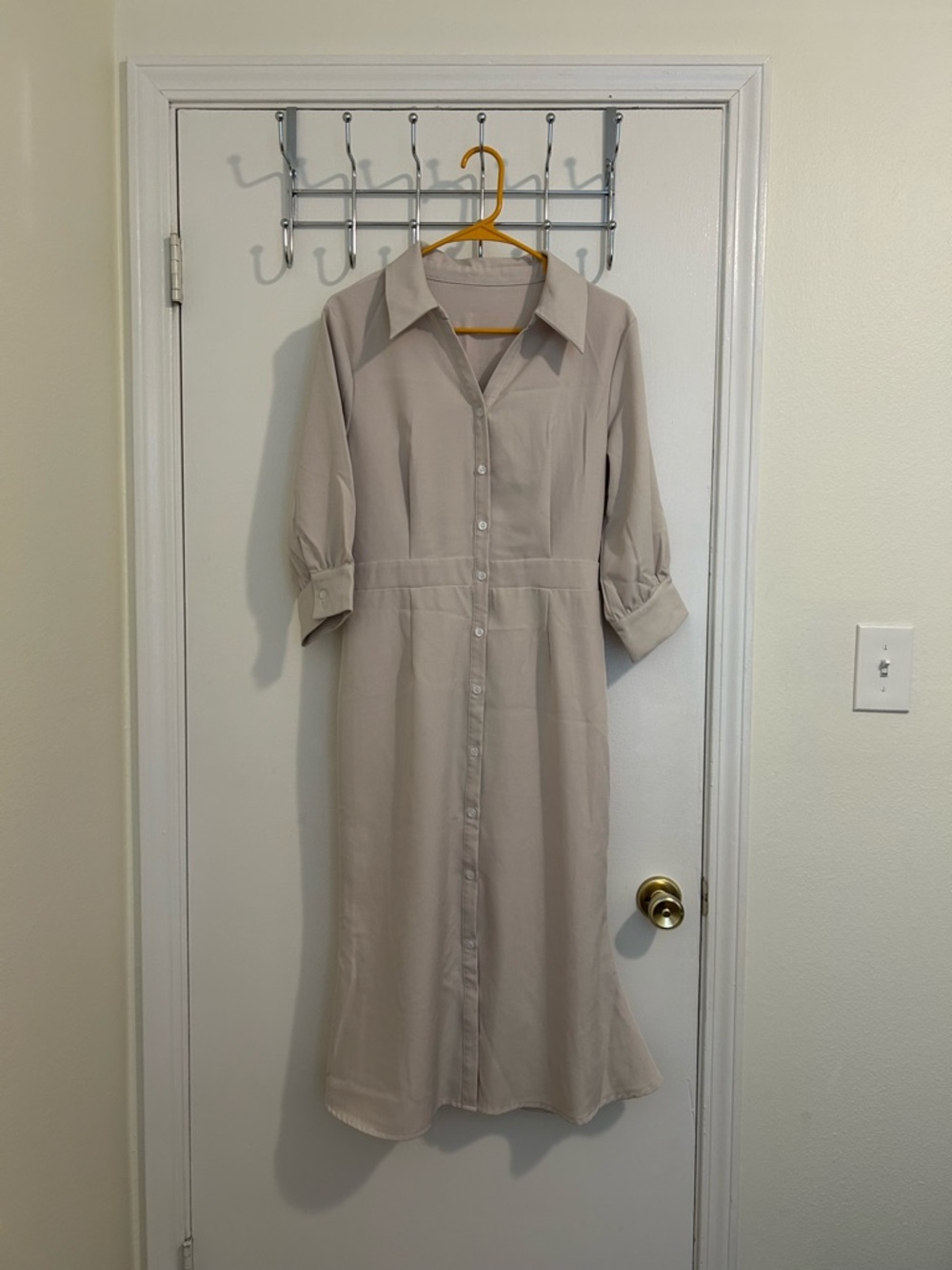 Midi Shirt Dress in Light Beige EUC size L